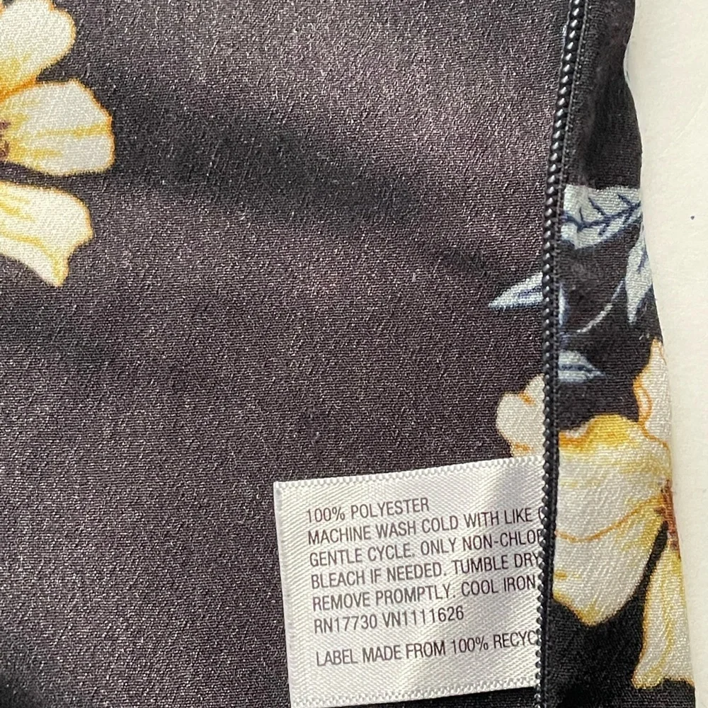 Xhilaration Women Black Floral Wide Leg Pants Sz M